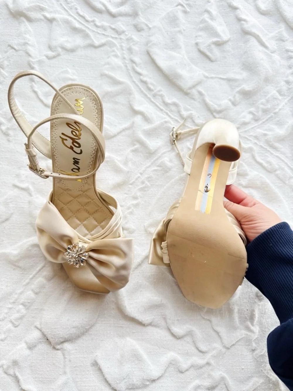 Sam Edelman Ivory Lexi Stiletto Heel
Sandal Size 6 - Picture 10 of 10